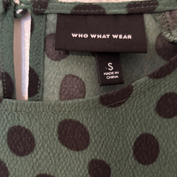 Who What Wear Forest Green Dress with Black Dots - Picture 2 of 3